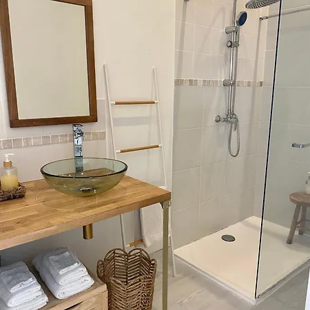 Dependance Privee A La Campagne Avec Holiday home Saint-Cirice
